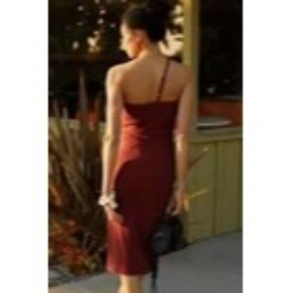 Anthropologie One-Shoulder Midi Dress Size L In Cocoa New with Tags - Picture 2 of 9